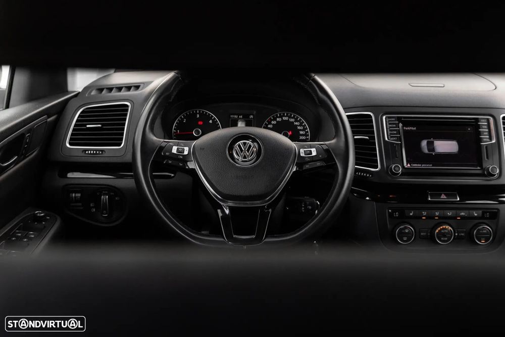 VW Sharan 2.0 TDI Highline - 12
