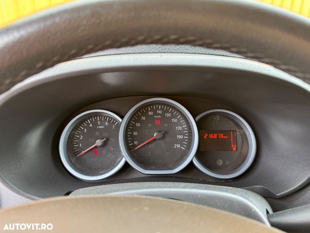 Dacia Lodgy 1.5 dCi 109 CP Stepway - 11