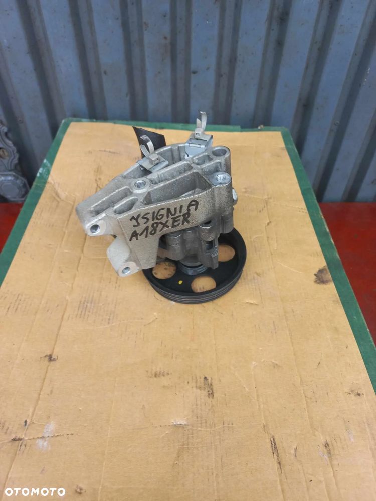 OPEL INSIGNIA 1.8 POMPA WSPOMAGANIA A18XER