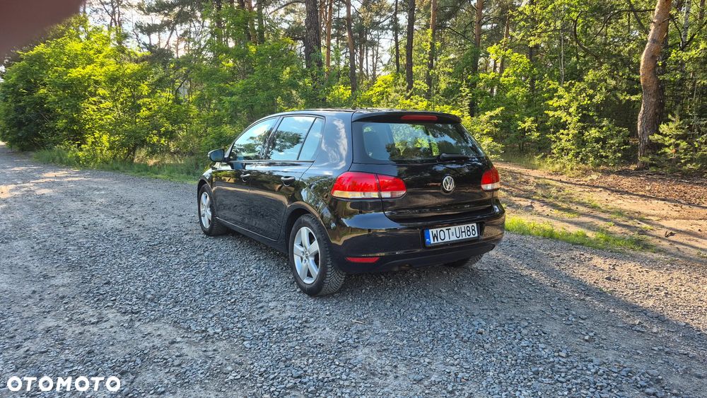 Volkswagen Golf 1.6 Comfortline - 4