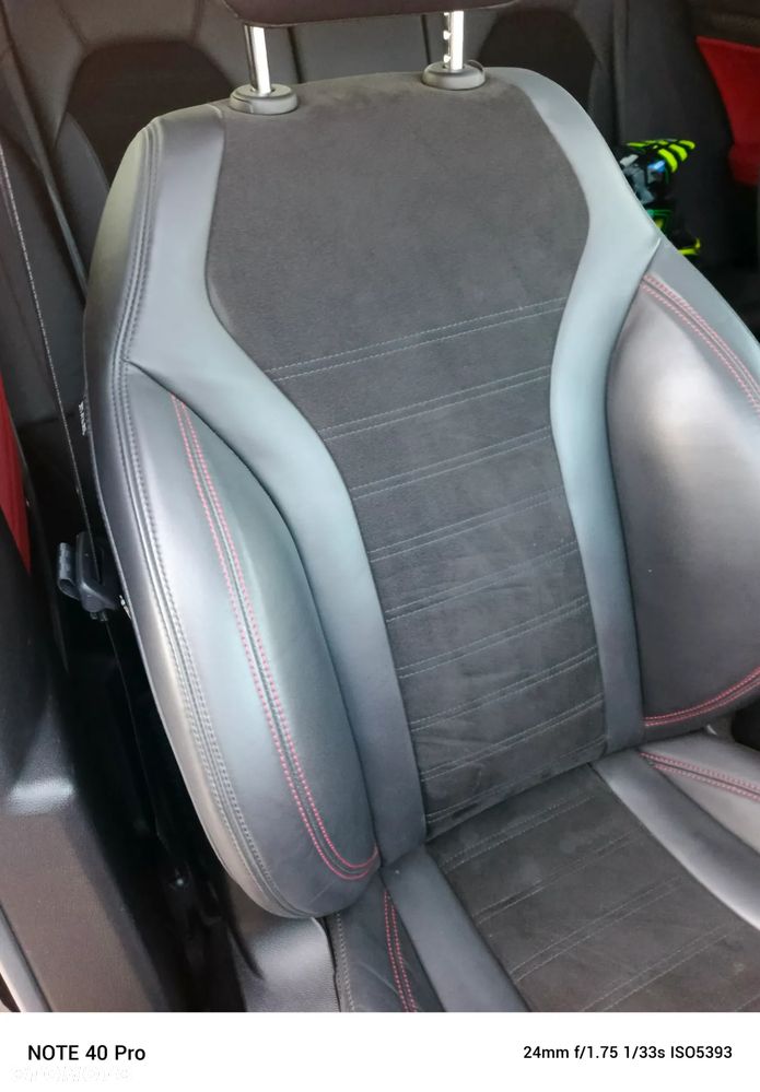 Alfa Romeo Stelvio V6 2.9 Bi-Turbo AT8-Q4 Quadrifoglio - 26