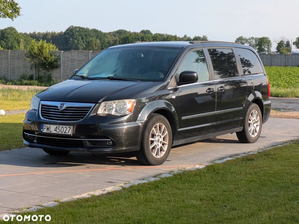 Lancia Voyager 2.8 CRD16v Platinum - 1