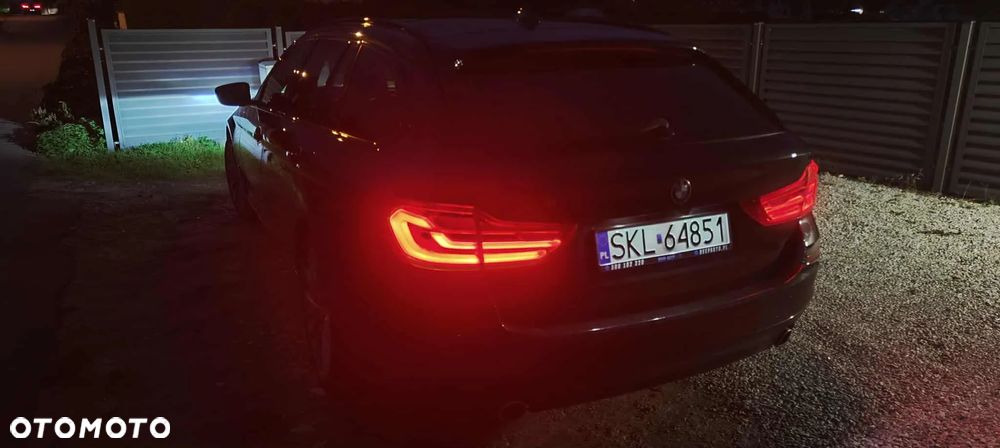 BMW Seria 5 520d Touring - 17