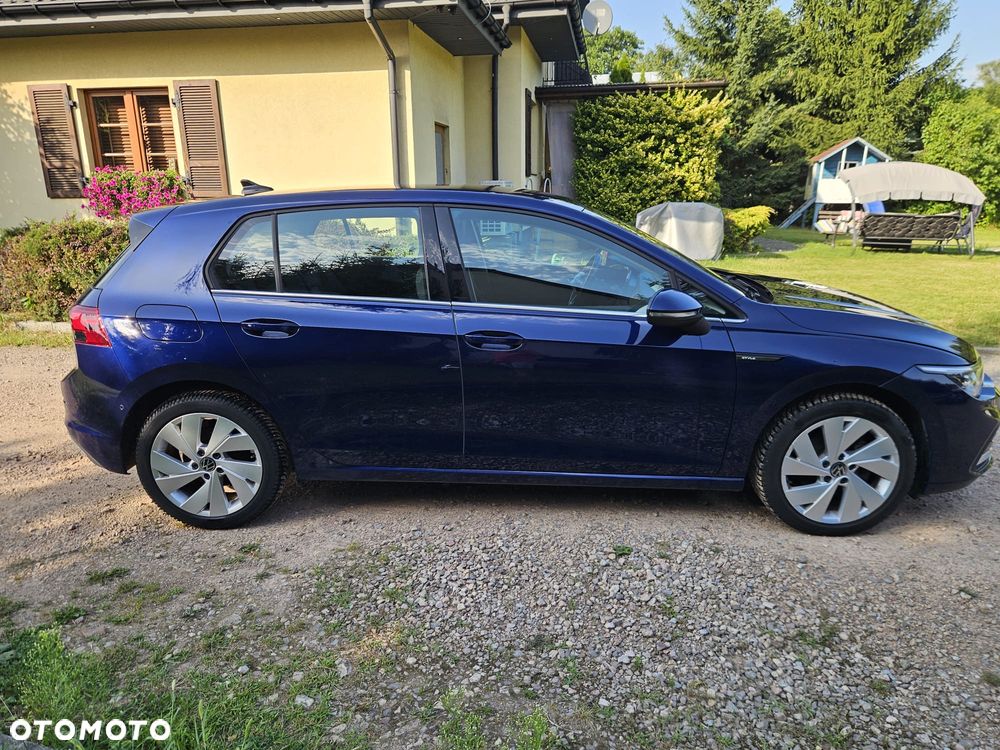 Volkswagen Golf 1.5 eTSI Style DSG - 6