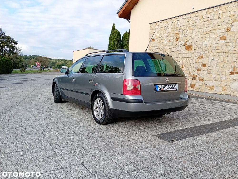 Volkswagen Passat 2.0 Highline - 11