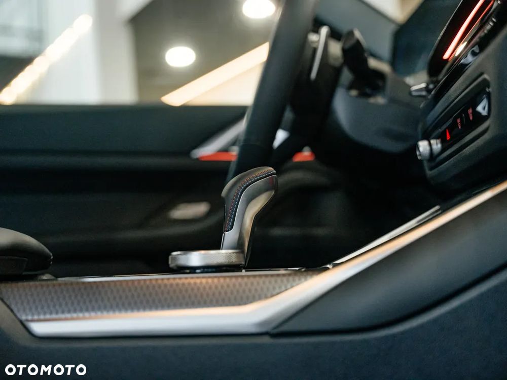 BMW M4 Competition M xDrive - 13