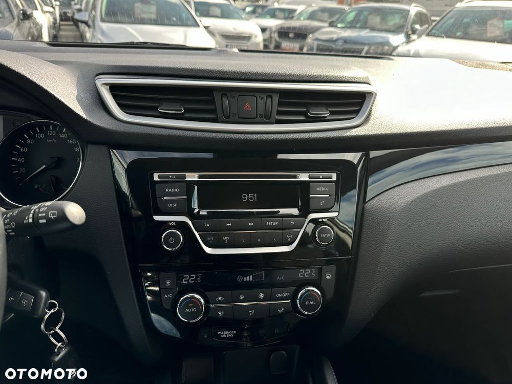 Nissan Qashqai 1.5 dCi DPF acenta - 13