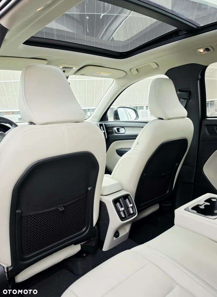 Volvo XC 40 T3 Inscription - 36