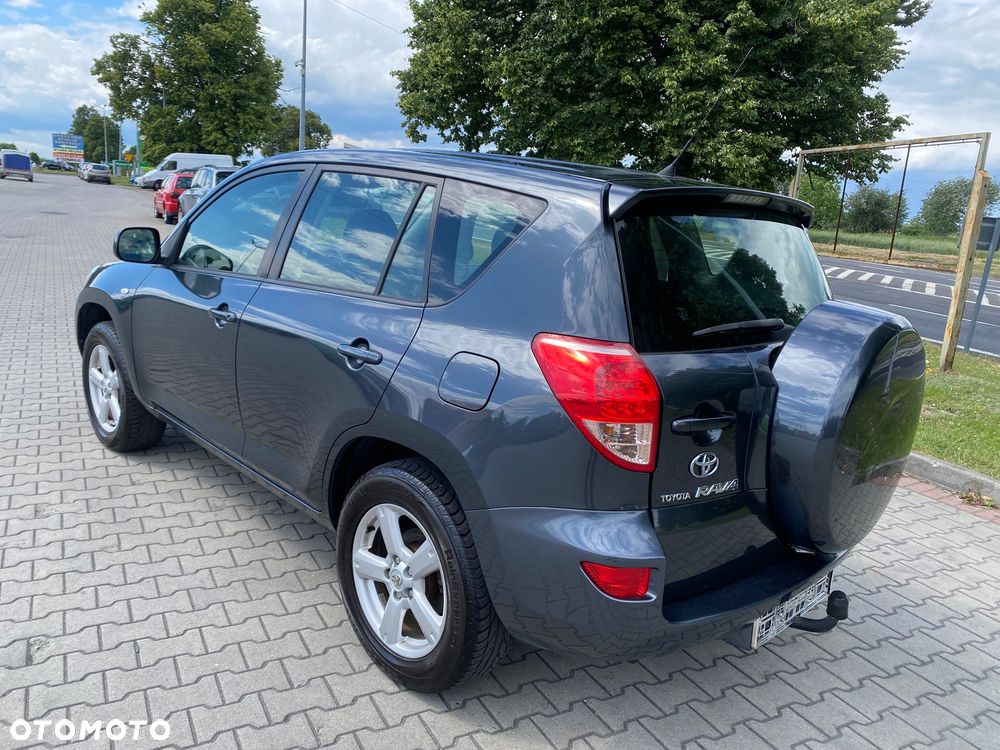 Toyota RAV4 4x4 Sol - 3