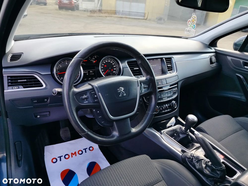 Peugeot 508 SW e-HDi 115 Stop&Start Access - 24
