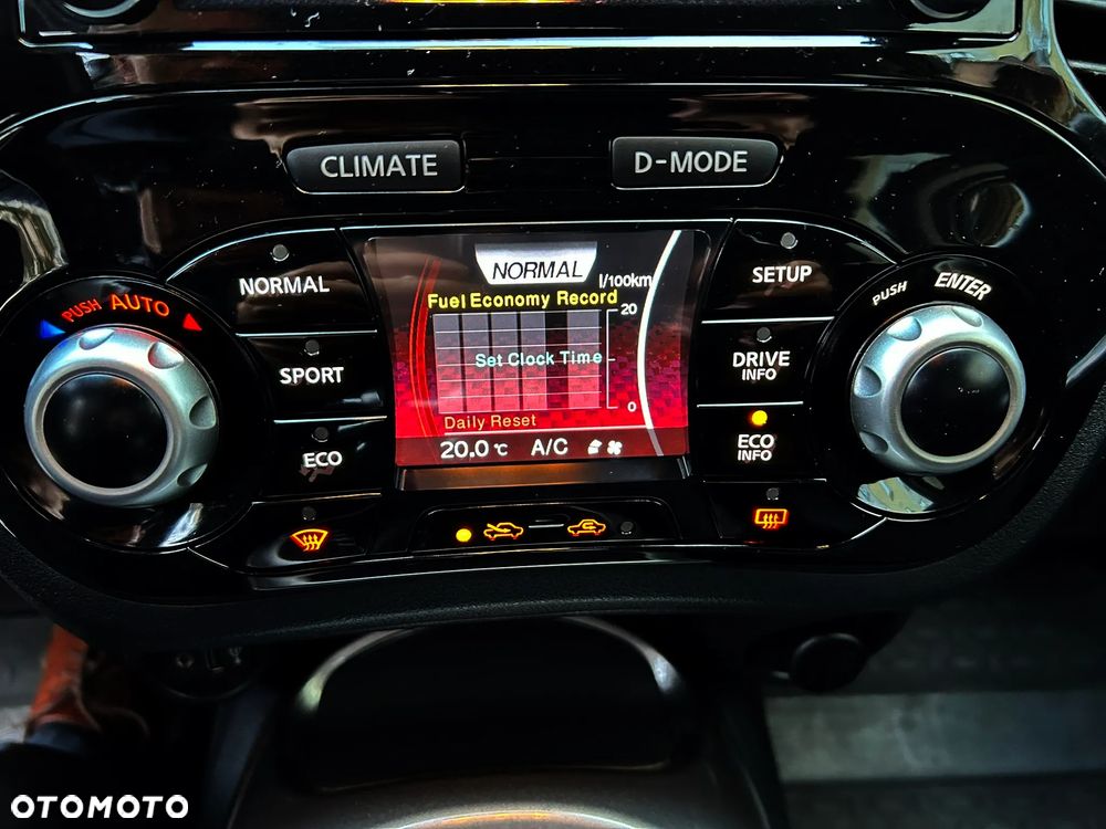 Nissan Juke 1.6 Xtronic Tekna - 22