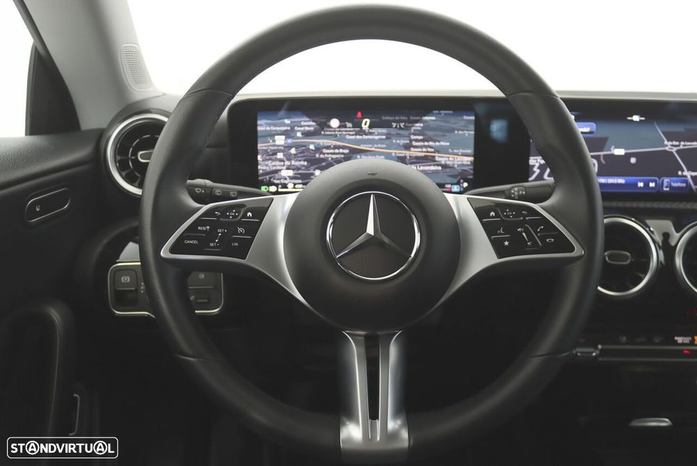 Mercedes-Benz CLA 180 d Shooting Brake Style Plus Aut. - 11