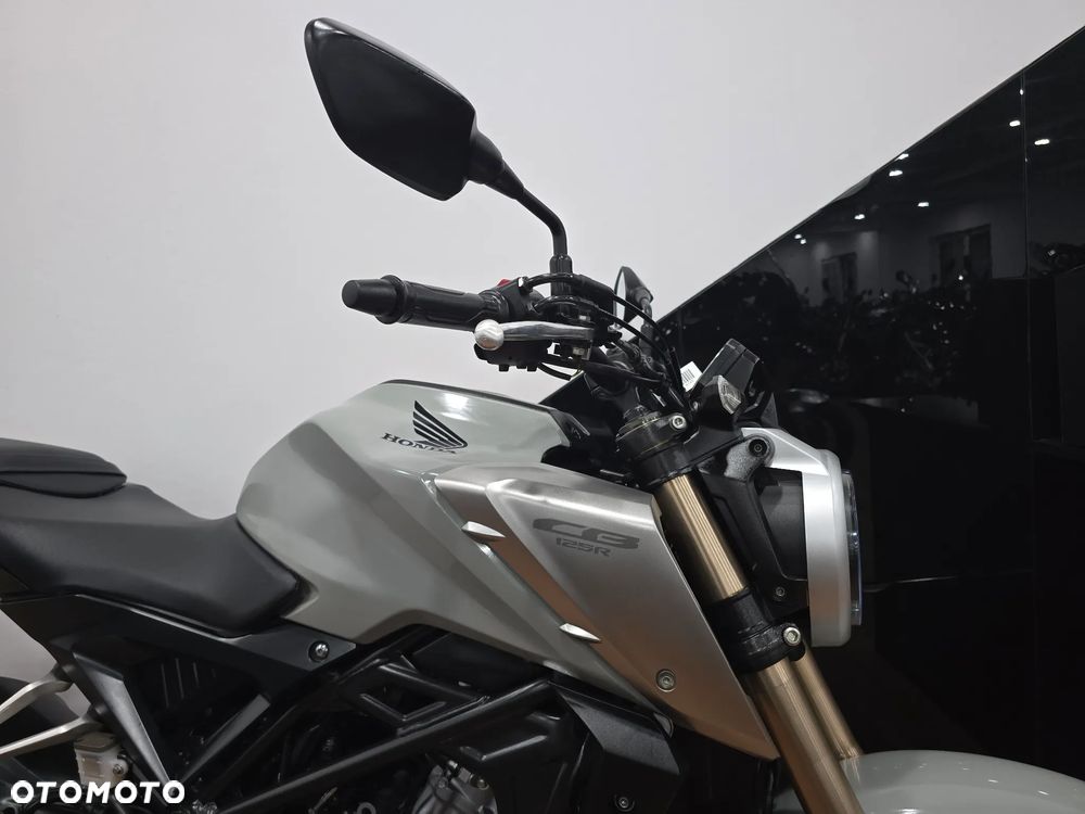 Honda CB - 29