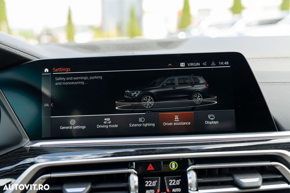 BMW X7 - 33