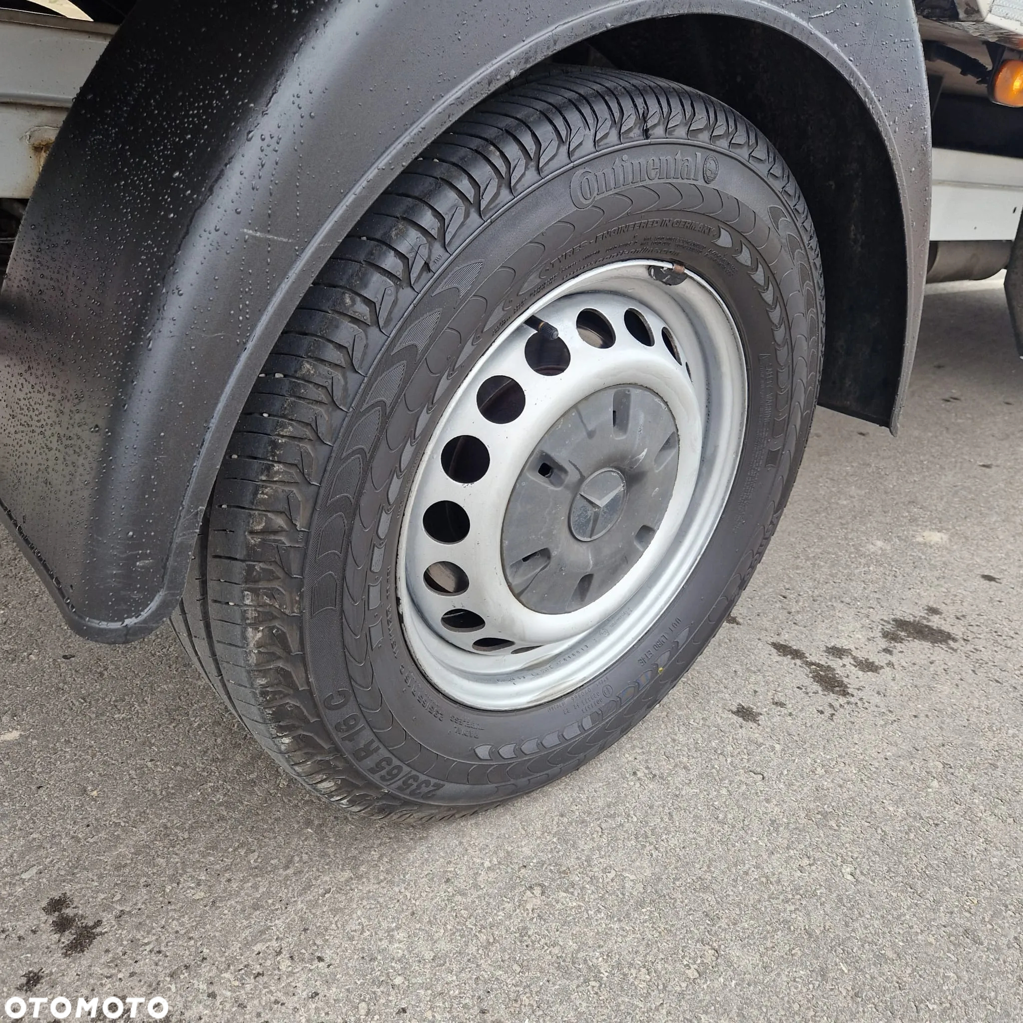 Mercedes-Benz Sprinter - 7