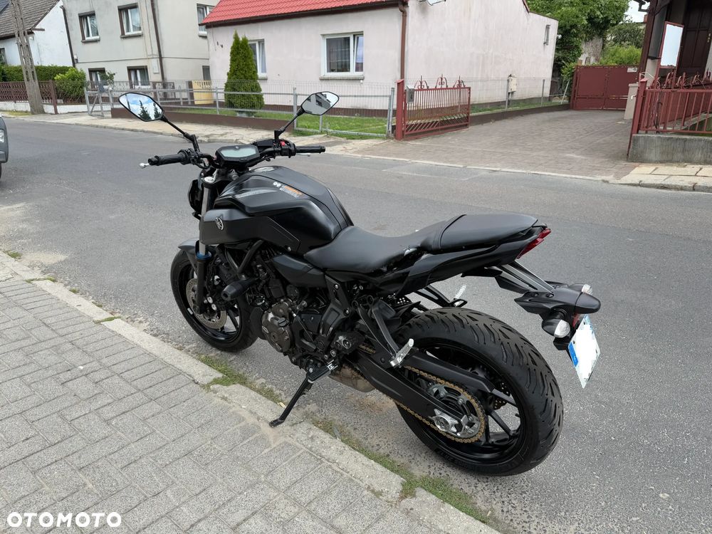Yamaha MT - 7