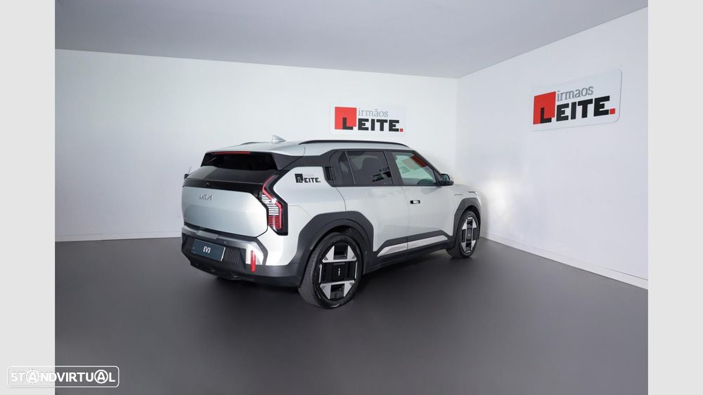 Kia EV3 81.4 kWh Tech - 22