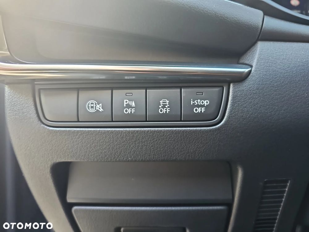 Mazda 3 2.0 mHEV Exclusive Line - 23