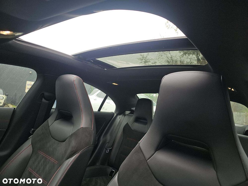 Mercedes-Benz CLA AMG 35 4Matic B AMG Speedshift 7G-DCT - 9