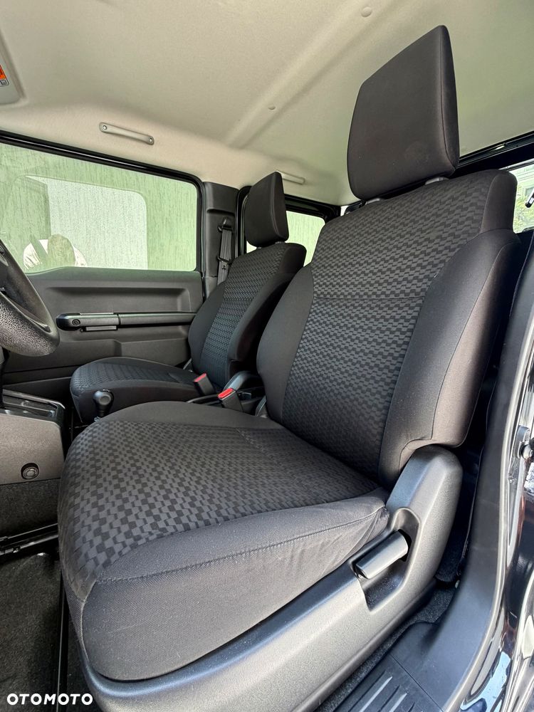 Suzuki Jimny 1.5 Elegance - 31