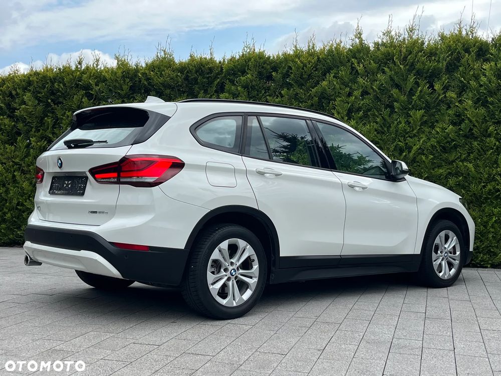 BMW X1 xDrive25e Advantage - 9