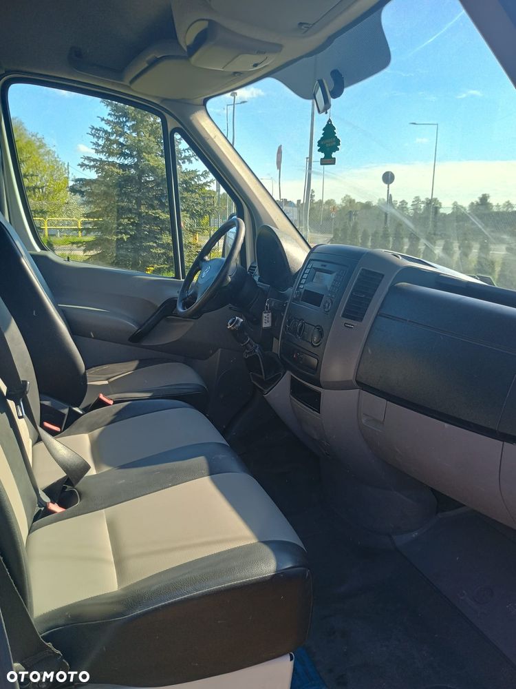 Volkswagen Crafter - 11
