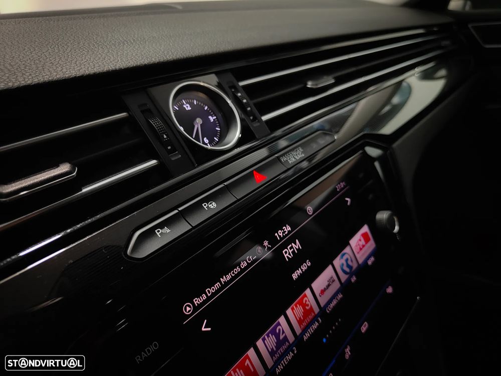 VW Arteon 2.0 TDI Elegance DSG - 50