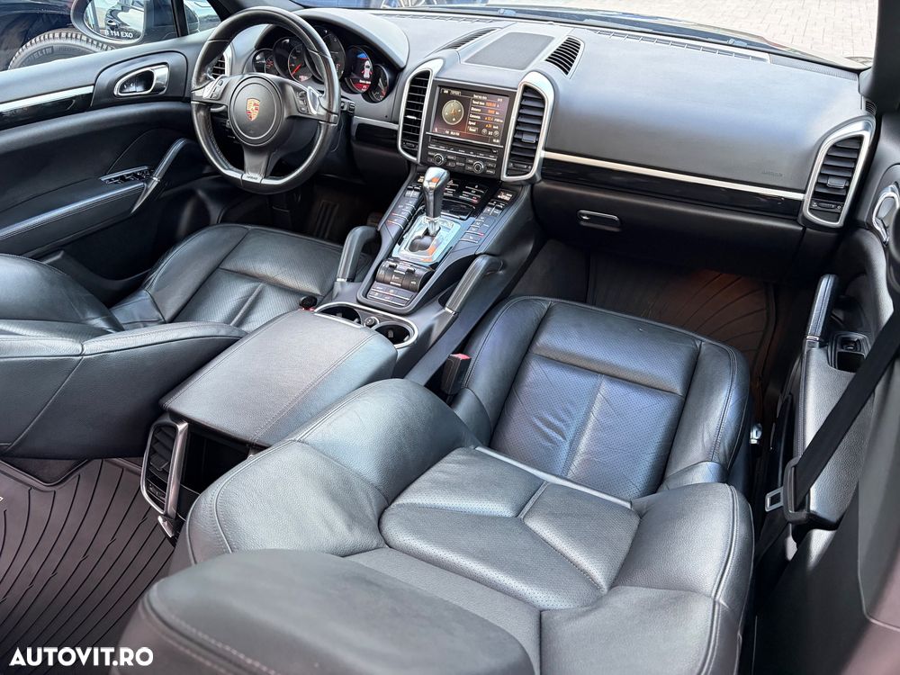 Porsche Cayenne 3.0TD TipTronic - 10