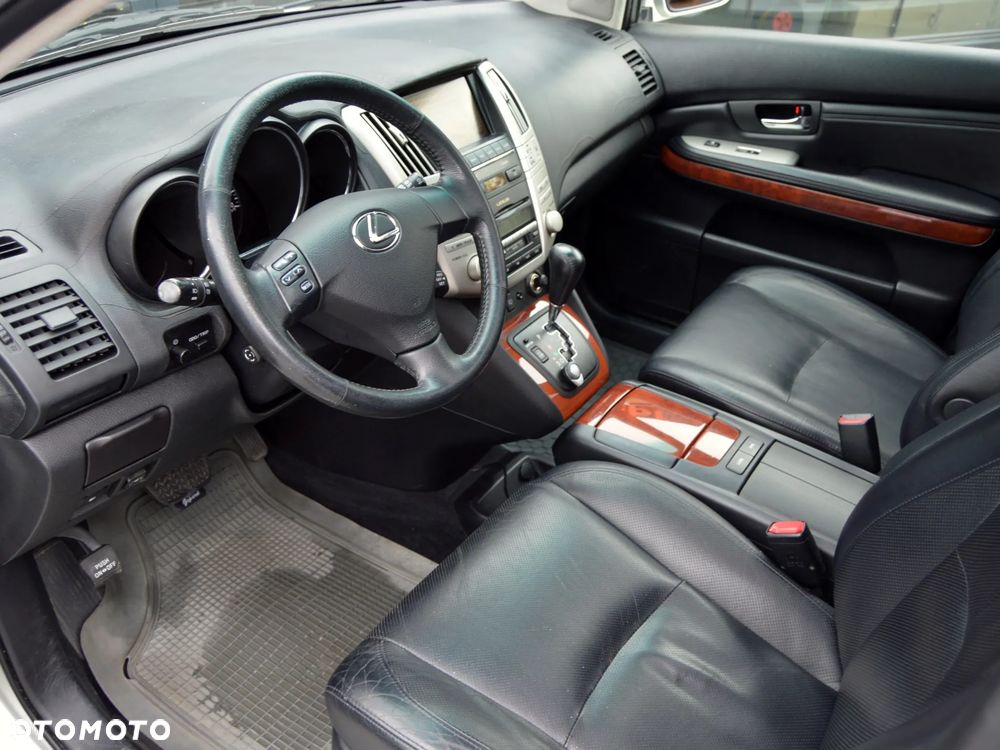 Lexus RX Lux - 7