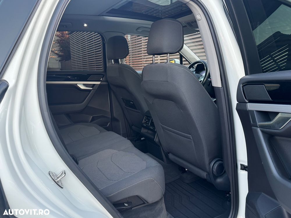 Volkswagen Touareg V6 TDI Elegance - 19