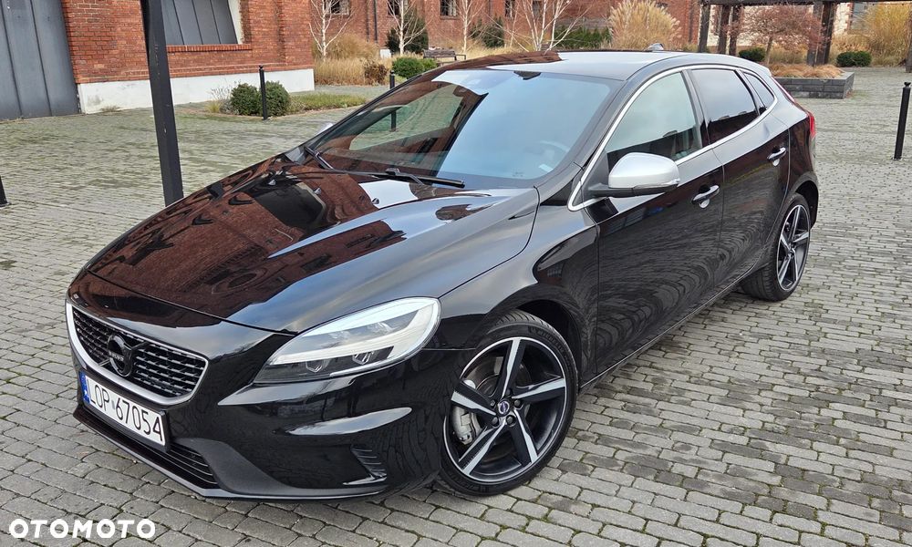 Volvo V40 D3 Drive-E R-Design Momentum - 3