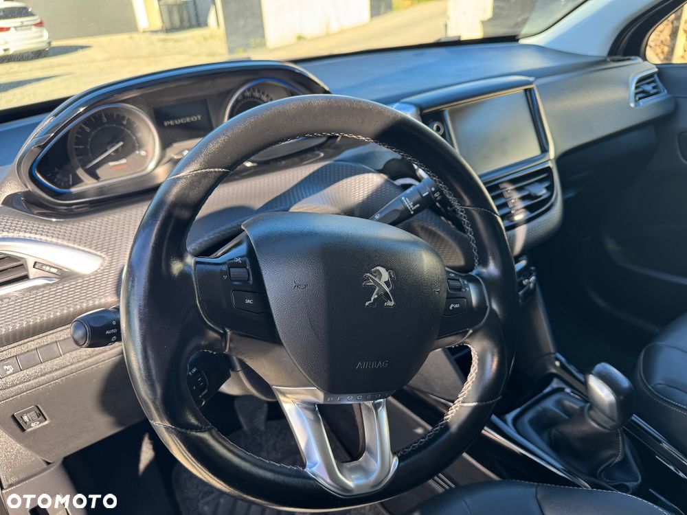 Peugeot 2008 - 15
