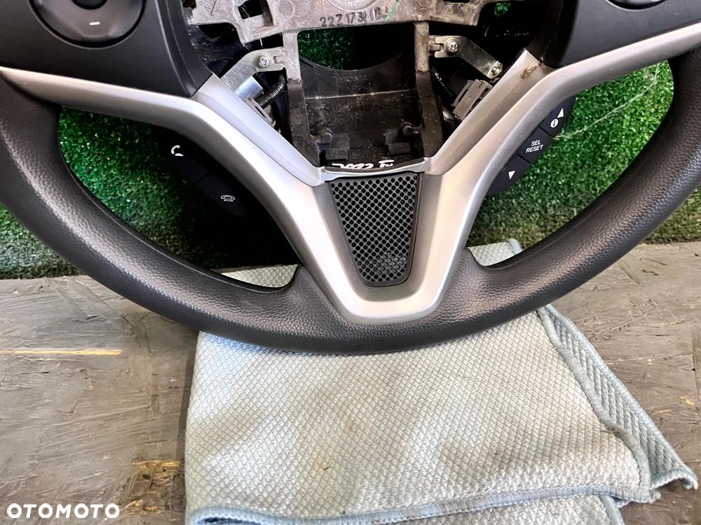 HONDA JAZZ IV 2015-2020 KIEROWNICA MULTIFUNKCJA PORYSOWANA Z TYŁU - 4