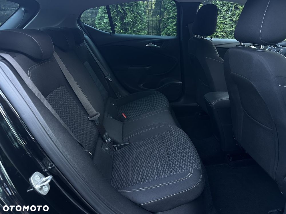Opel Astra 1.4 Turbo Start/Stop Innovation - 20
