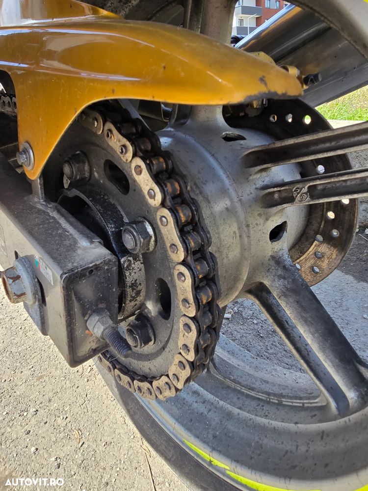 Honda CBF 1000FA - 12