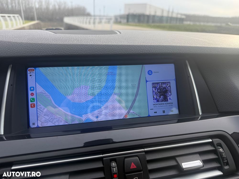 BMW Seria 5 520d Aut. - 25