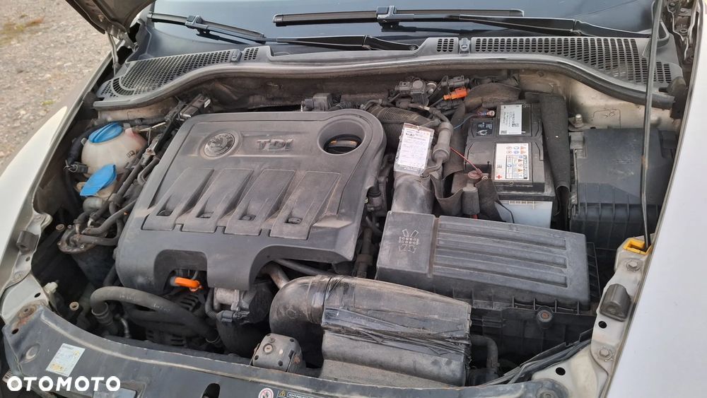 Skoda Octavia 2.0 TDI Family Plus - 22