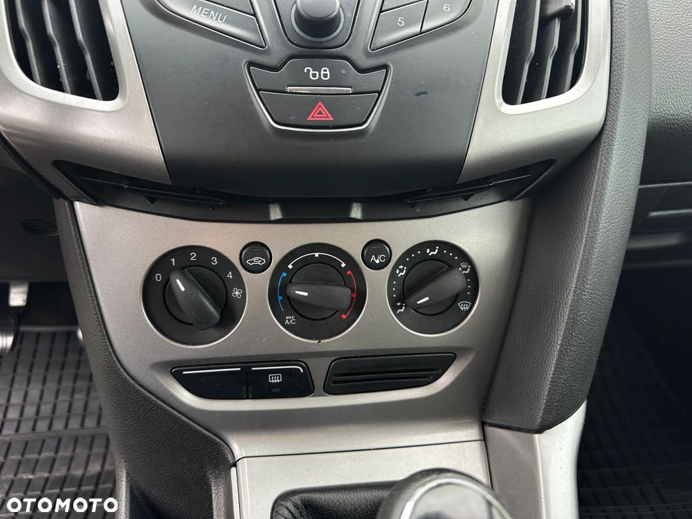 Ford Focus - 18