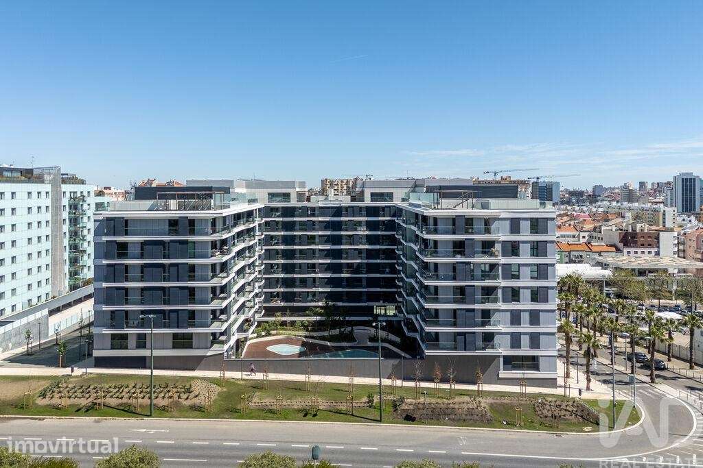 Apartamento T1 em Avenidas Novas - Grande imagem: 2/17