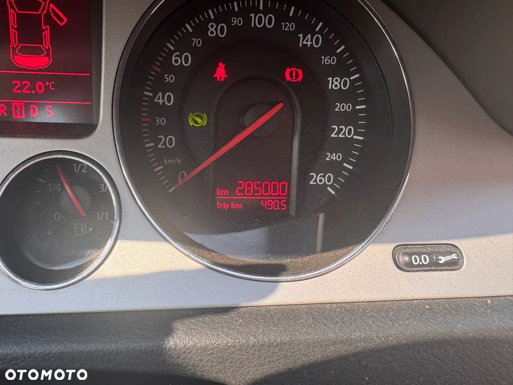 Volkswagen Passat 2.0 TDI DPF DSG 4Motion Comfortline - 12