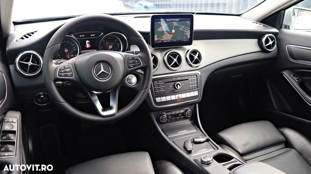 Mercedes-Benz GLA 220 d 4MATIC 7G-DCT Peak Edition - 18