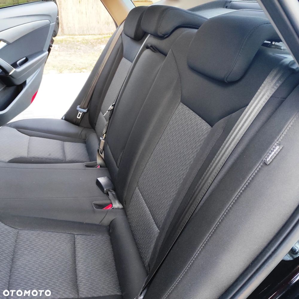 Hyundai i40 2.0 GDI Premium - 19