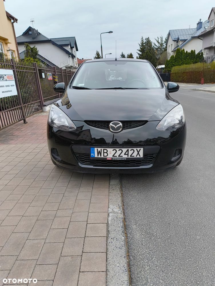 Mazda 2 - 10