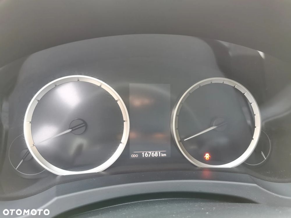 Lexus IS 200t Elite - 8