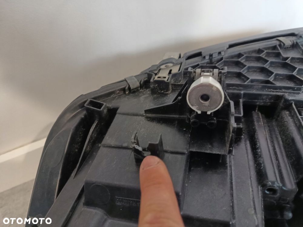 bmw x5 g05 x6 g06 lampa lewa + prawa przód laser 5a2997-01 5a2998-01 eu - 15