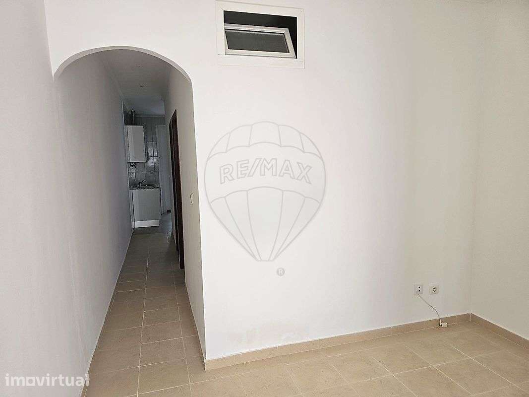 Apartamento T2 para arrendamento - Grande imagem: 4/15