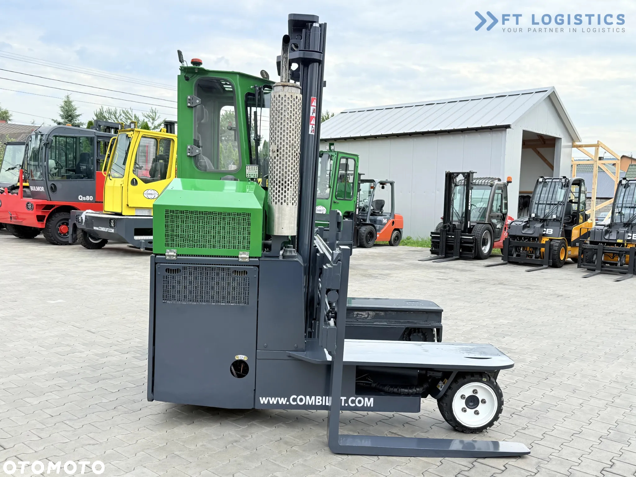 Combilift C3000 / DIESEL / DUPLEX - 4000MM / SZEROKI POZYCJONER WIDEŁ 2700MM / PEŁNA OGRZEWANA KABINA / JEDYNIE 6905H/ STAN - JAK NOWY! - 7
