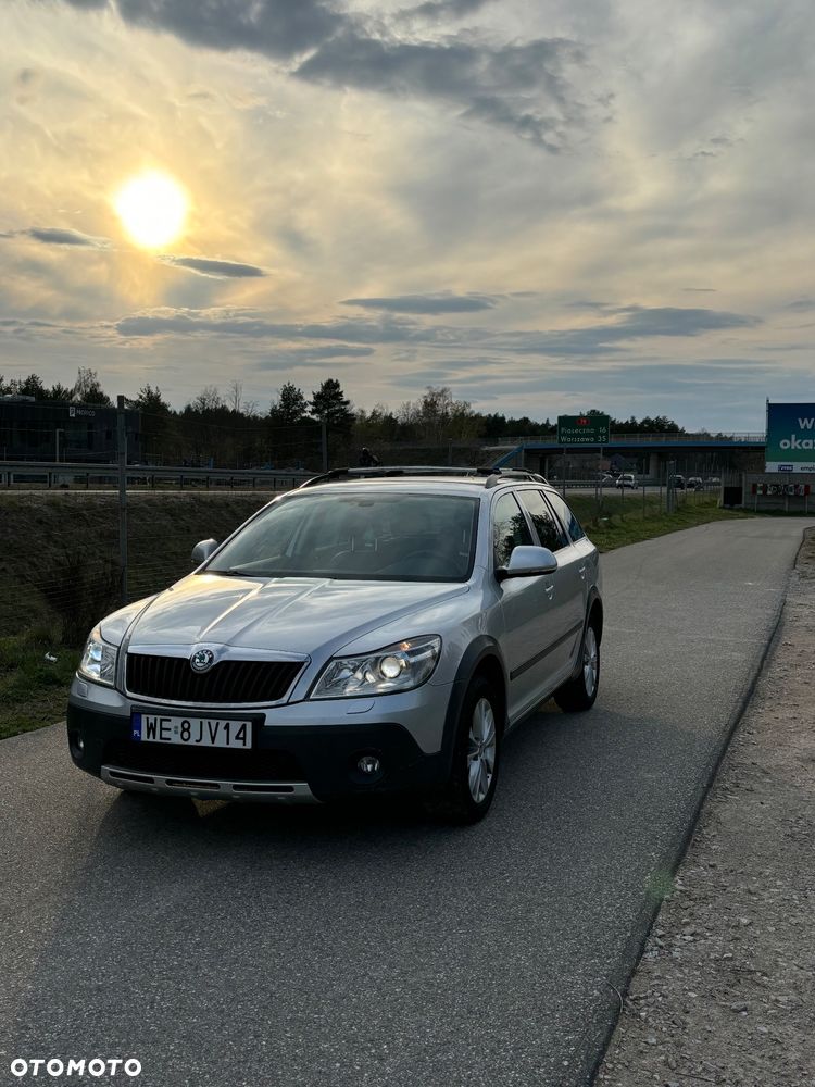 Skoda Octavia Scout 1.8 TSI - 2
