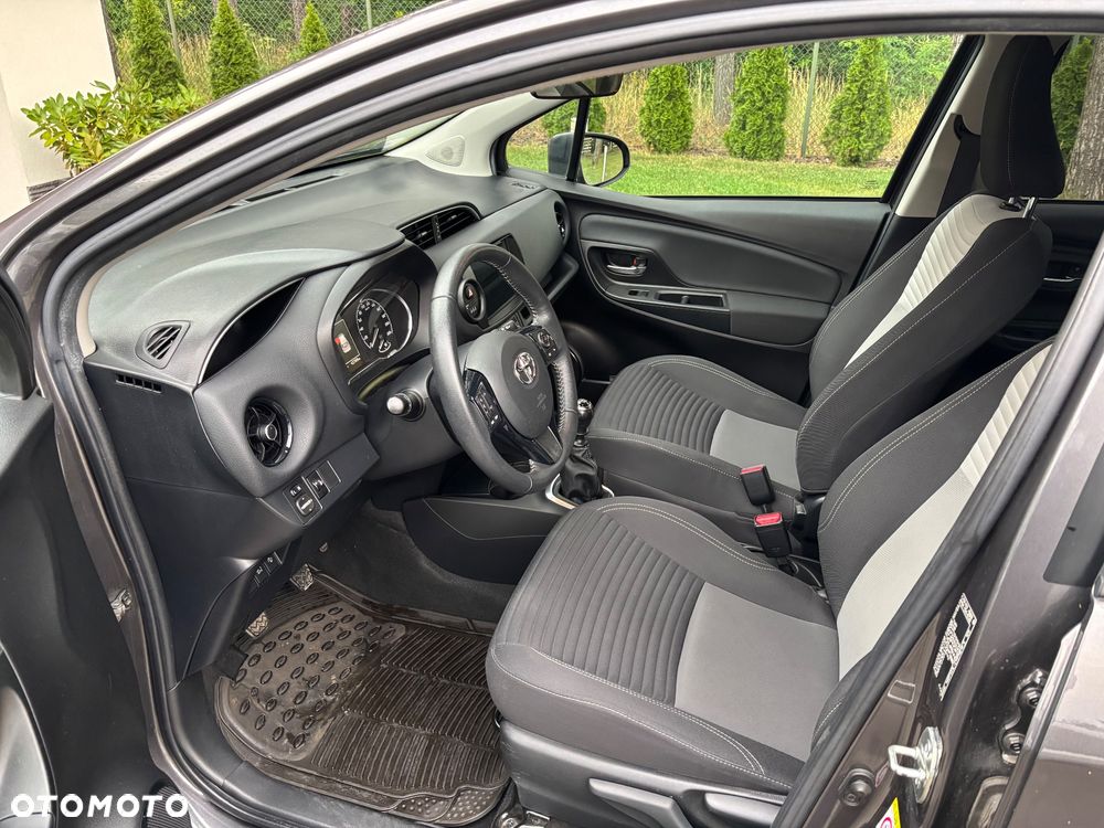 Toyota Yaris 1.5 Active - 8