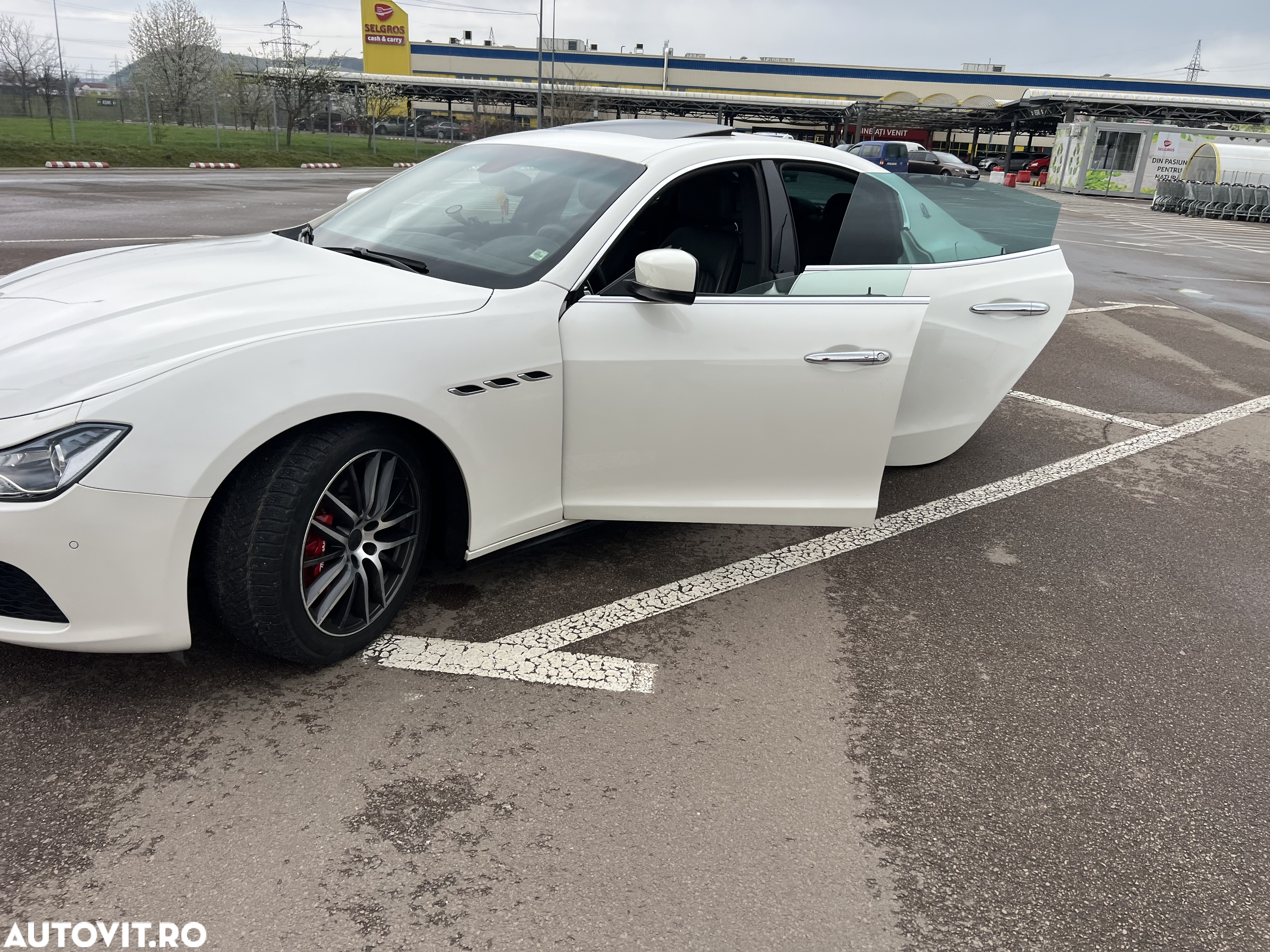 Maserati Ghibli Diesel - 12